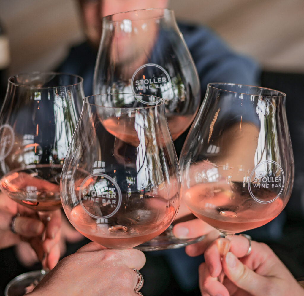 Rosé Cheers